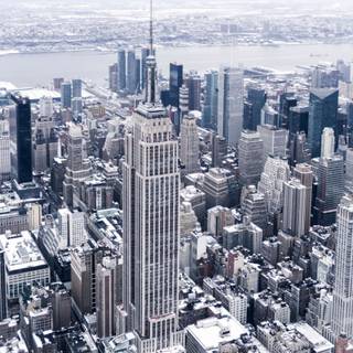 Empire State Building winter wallpaper