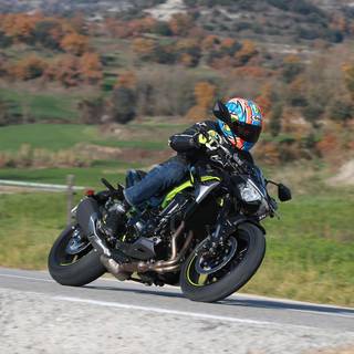 Kawasaki Ninja Z900 wallpaper