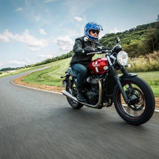Triumph Street Twin wallpaper