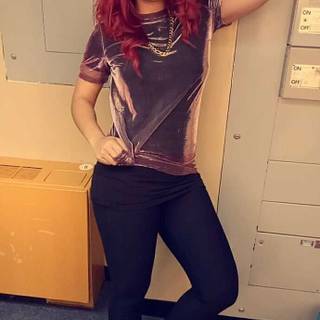 Jasmine Sandlas wallpaper