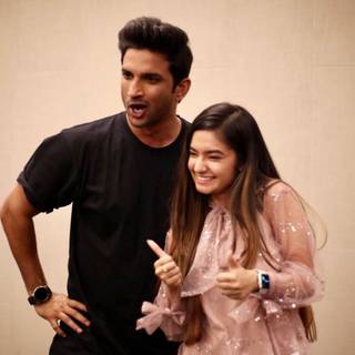 Sushant Singh Rajput and Shraddha Kapoor wallpaper