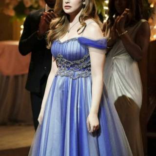 Hope Mikaelson phone wallpaper