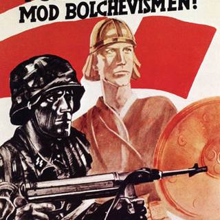 Vintage propaganda wallpaper