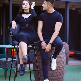 Manjul Khattar and Rits Badiani wallpaper