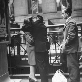 Vintage couple wallpaper