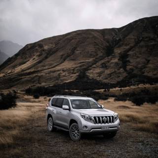 Toyota Land Cruiser Prado HD mobile wallpaper