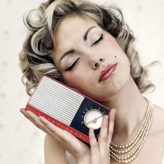 Retro girl wallpaper