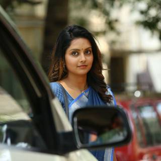 Iravukku Aayiram Kangal wallpaper