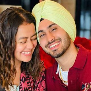 Neha Kakkar and Rohanpreet Singh wallpaper