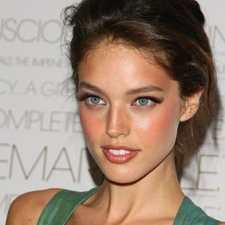 Emily DiDonato wallpaper