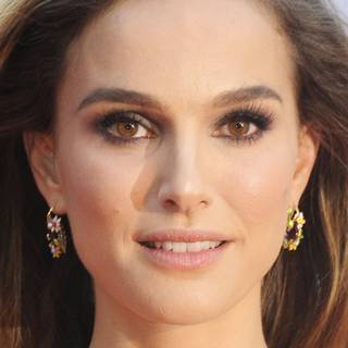 Desktop HD Natalie Portman wallpaper