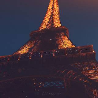 Paris 4k iPhone wallpaper