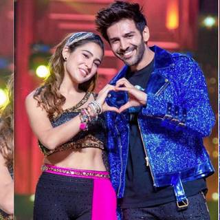 Kartik and Sara wallpaper