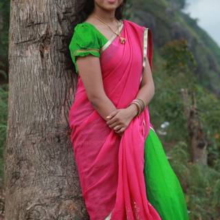 Vellaikaara Durai wallpaper