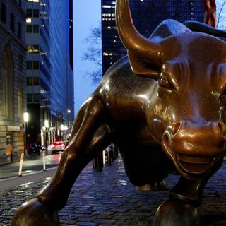Charging Bull wallpaper