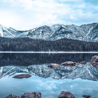 4k winter lake wallpaper