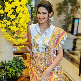 Aahana Kumra wallpaper