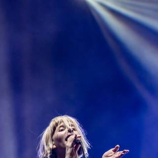 Aurora singer wallpaper