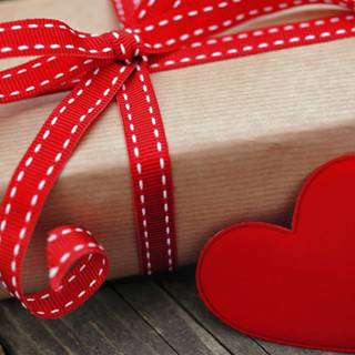 Valentines Day gift wallpaper