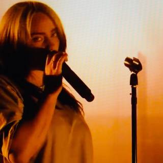 Rosalia and Billie Eilish Lo Vas A Olvidar wallpaper