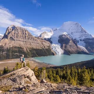 Mount Robson and Berg Lake British Columbia wallpaper