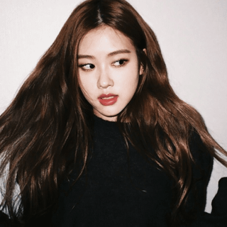 Blackpink Rosè aesthetic desktop wallpaper