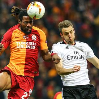 Christian Luyindama wallpaper