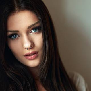 Women nose wallpaper