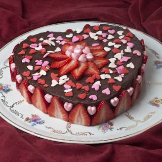 Valentine's Day cake wallpaper