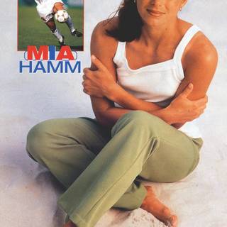 Mia Hamm wallpaper