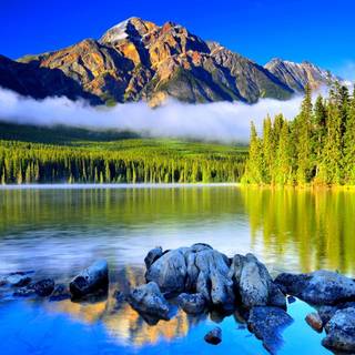 Amazing mountain view wallpaper