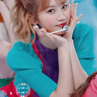 Izone Chaewon wallpaper