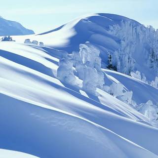 Snow-covered mountains wallpaper