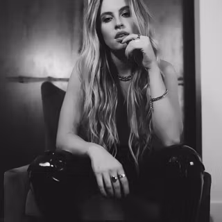 Cari Fletcher wallpaper