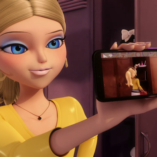 Chloe Bourgeois wallpaper