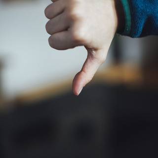 Thumbs down wallpaper