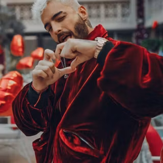 Spanish singers wallpaper