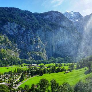 Lake Brienz Switzerland wallpaper