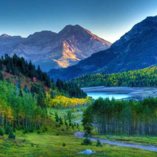 Mountain landscape HD wallpaper
