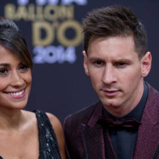 Antonella Roccuzzo wallpaper