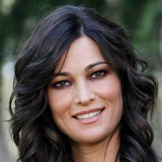 Manuela Arcuri wallpaper