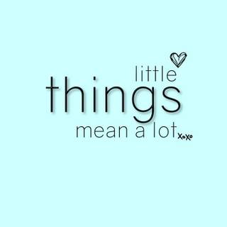 The little things wallpaper