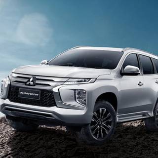 Mitsubishi Pajero Sport wallpaper