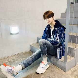 Minhee Cravity wallpaper