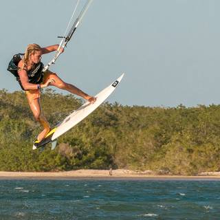 Kitesurf girl wallpaper
