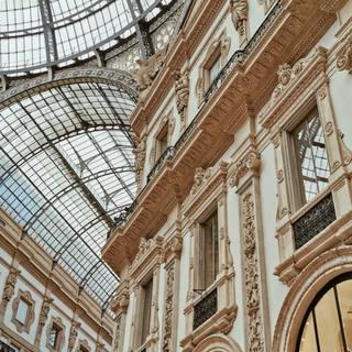 Beige city wallpaper