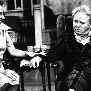 Jean Stapleton wallpaper