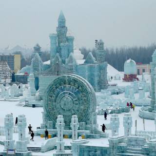 Ice sculpture wallpaper