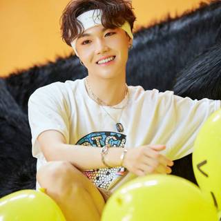 Doyoung Treasure wallpaper