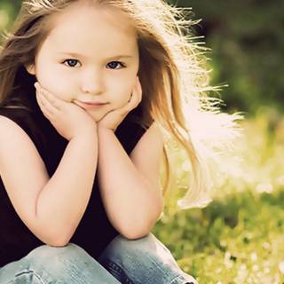 Quite small girl wallpaper